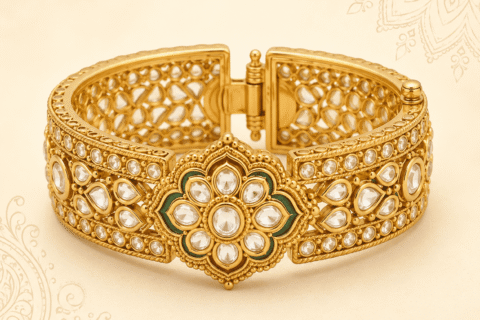 Openable Kundan Kada